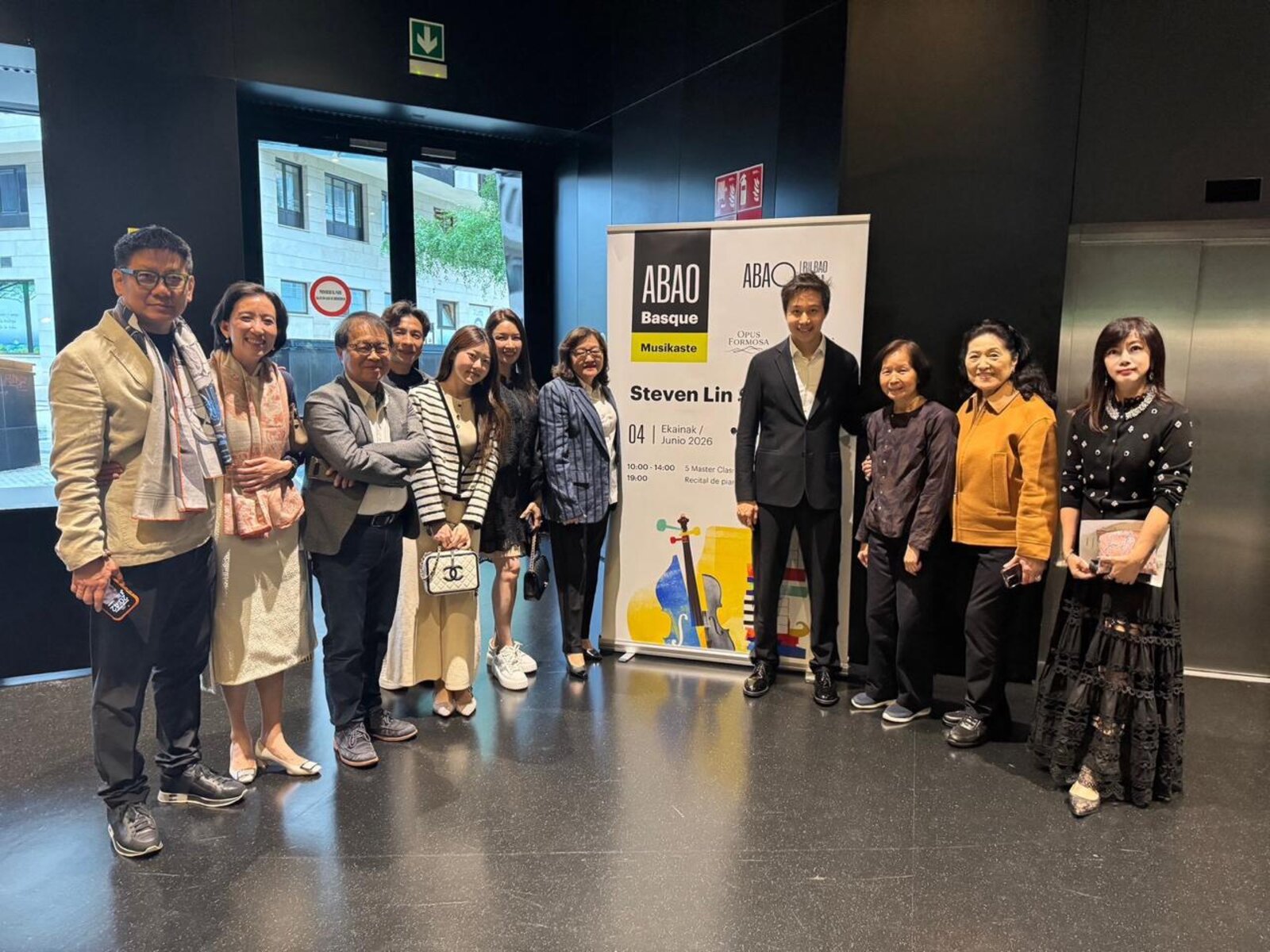 ABAO Basque Musikaste opening reception group photo
